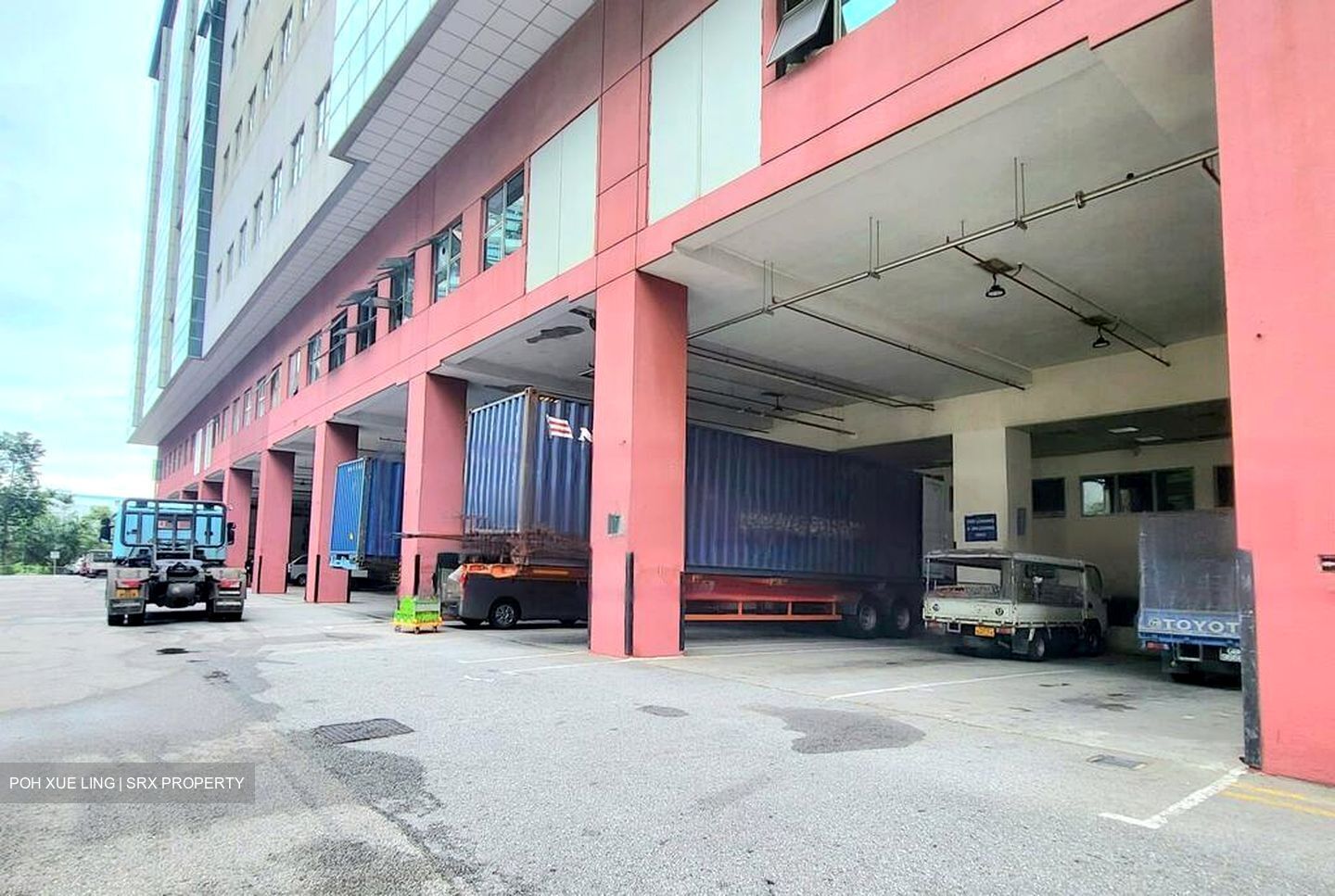 Ayer Rajah Crescent (D5), Factory #474929781